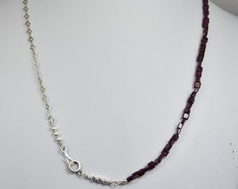 Granaat- en kettingketting - sterling zilver, natuurlijk, donker, rood, vierkant, gefacetteerd