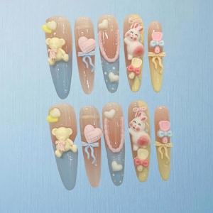 Presse stiletto sur les ongles : ours fait main, macaron, conceptions de pointe françaises