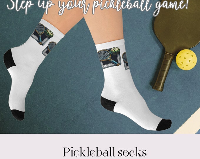 Pickleball socks, Pickleball lover gift stocking stuffer, retirement gift, funny pickleball Unisex socks, One size Black, Pickleball Life