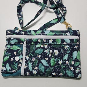 Floral Homemade Crossbody Bag: 3-Compartment Travel Purse