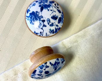 Cabinet Knobs, Drawer Knobs, Blue and White Knobs, Knobs with Blue Roses, Floral Drawer Knobs, Wooden Floral Knobs, Blue & White Floral Knob