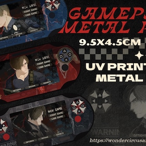 Op de afbeelding: Drie metalen pins in de vorm van handheld gameconsoles, elk met een karakterillustratie en spelmenutekst. De pins meten 9,5x4,5 cm en zijn UV-bedrukt met rode, blauwe en zwarte details, inclusief paraplu-achtige iconen.
