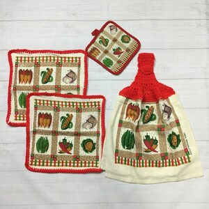 Summer Vegetables 4 Piece Kitchen Towel Set - Gardening Corn Peppers Onion Beans