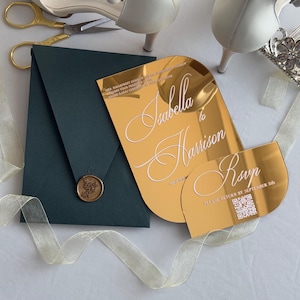 Eleganter Bogen Acryl Hochzeitseinladungen mit Antwortcode QR-Code |
