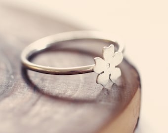 Cherry blossom ring - Sterling silver stacking ring  - dainty - bague argent