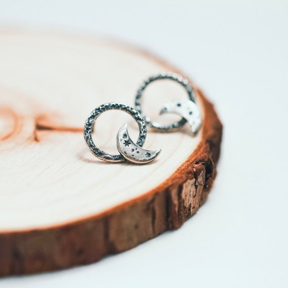 Moon earrings - moon studs - lunar - Boucles d'oreilles - la lune