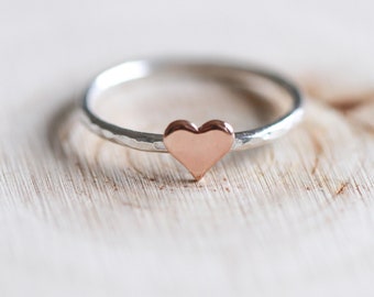 Rose gold heart ring - Heart stacking ring - Sterling silver stacking ring  - dainty - tiny- cœurs