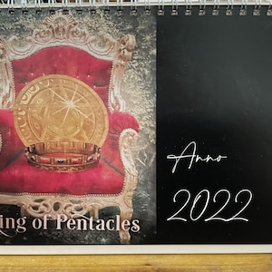 Calendario da tavolo personalizzato con tarocchi e/o oracoli + guida