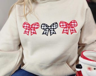 Coquette Sweatshirt Embroidered Christmas Top Holiday Fashion Women Trendy Wear Christmas Embroidered Crewneck Christmas Bow Sweatshirt