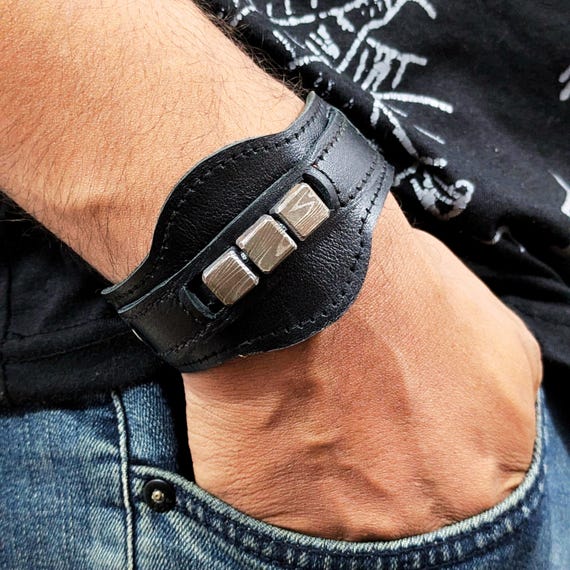 Handmade Wide Leather Bracelet with Damascus Steel Square Beads, Damascus Steel Beads and Pure Leather Cuff, Men's Wide Leather Wristlet