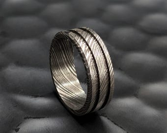 Damascus Steel Viking Ring: Hand-Forged Tribal Wedding Band