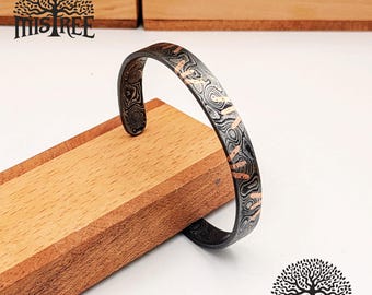 Bear Paw Damascus Steel Cuff Bracelet with Copper Inlay – 10mm Viking Bangle for Men | Rustic Nordic Jewelry, Lightweight Gift for Him