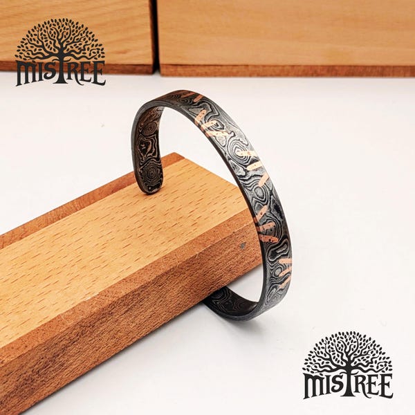 Bear Paw Damascus Steel Cuff Bracelet with Copper Inlay – 10mm Viking Bangle for Men | Rustic Nordic Jewelry, Lightweight Gift for Him
