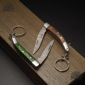 Llavero con mango de madera de Damasco de primera calidad hecho a mano, navajas de bolsillo de acero de Damasco, llavero con hoja plegable de Damasco, abrecartas