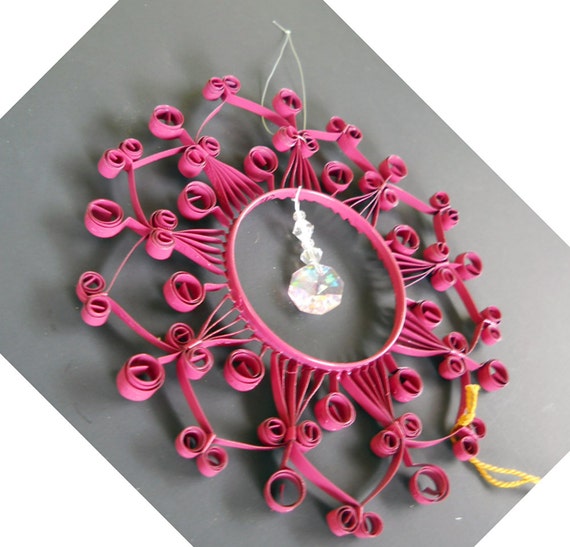 Items similar to Plum Medallion Sun Catcher Quilled Aluminum Can on Etsy