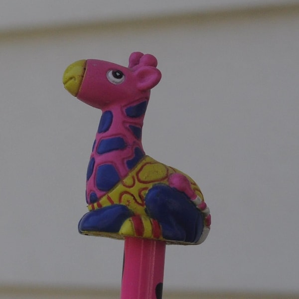Vintage 1990s Guess? Brand Russ Berrie Pink Neon Giraffe Pencil Topper - Psychedelic Giraffe - Unused / Unsharpened - NEW Old Stock