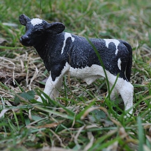 Miniatyr Schleich #13798 - Holstein-nötkalv - Diorama, dekoration, älvträdgård, etc. - Modell