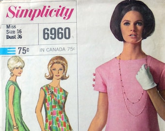 Simplicity 6960 - Designer Fashion Mod Mini-Dress - DIY Princess Seams - Size 16 (Bust 36) - Retro Sleeveless Sundress - Chic, 1960s