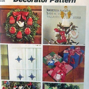 Simplicity 6067 - Bonitos adornos navideños, decoraciones, colgadores de paquetes, falda de árbol, etc. de los años 70. Ideas para regalos - Patrón vintage SIN CORTAR