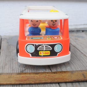 Vintage Fisher Price Mini Van / Mini Bus w/ 5 Figures / Family - Little People - 1980s Vintage Toy - Plastic - Fun Toy Car