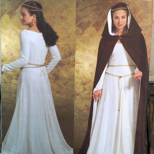 Butterick 4377 - doe-het-zelf middeleeuwse jurk en cape - Renaissance Faire - kostuum, cosplay, prinses, elf - ONBESNEDEN