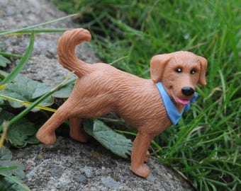 Vintage Loving Family Brown Dog Miniature / Retriever Playskool Dollhouse Sized Figurine - Mini - Display, Diorama, Model