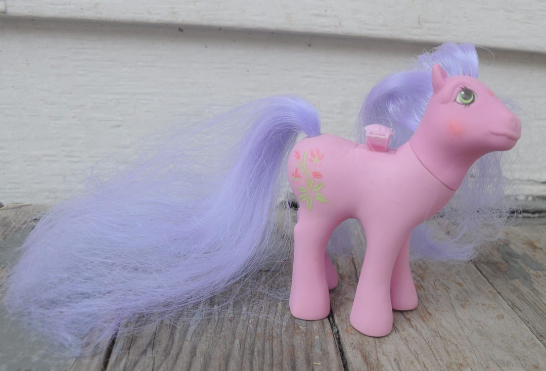 True Vintage 1980s Gen 1 My Little Pony - Flutter Pony