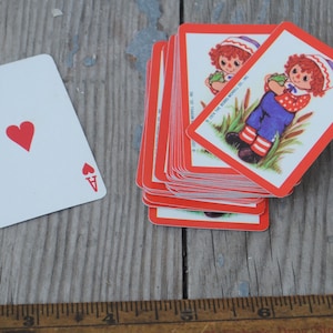 Vintage 1970s Raggedy Andy Miniatura Naipes - Hallmark - Lindo / Kawaii - Rana - Collage / Scrapbooking / Ephemera