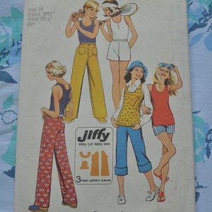 Simplicity 5650 Adorable Girls' Summer Wardrobe Fun in the Sun Vintage Easy To Sew Size 10 Tween 1970s Shorts, Tank, Tee image 2