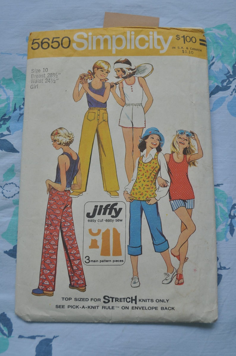 Simplicity 5650 Adorable Girls' Summer Wardrobe Fun in the Sun Vintage Easy To Sew Size 10 Tween 1970s Shorts, Tank, Tee image 2