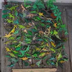 Vintage große Lot 2 + POUNDS grüne Miniatur Dinosaurier - T-Rex, Brachiosaurus, Pterodactyl, Etc. für Diorama, Science-Projekt