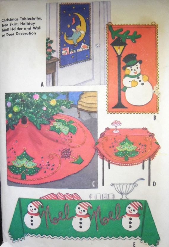 Mccall S 2405 Adorable Christmas Diy Decorations Vintage 1950s 60s Snowman Tree Skirt Tablecloth Wall Hanging Etc Uncut Gift Idea