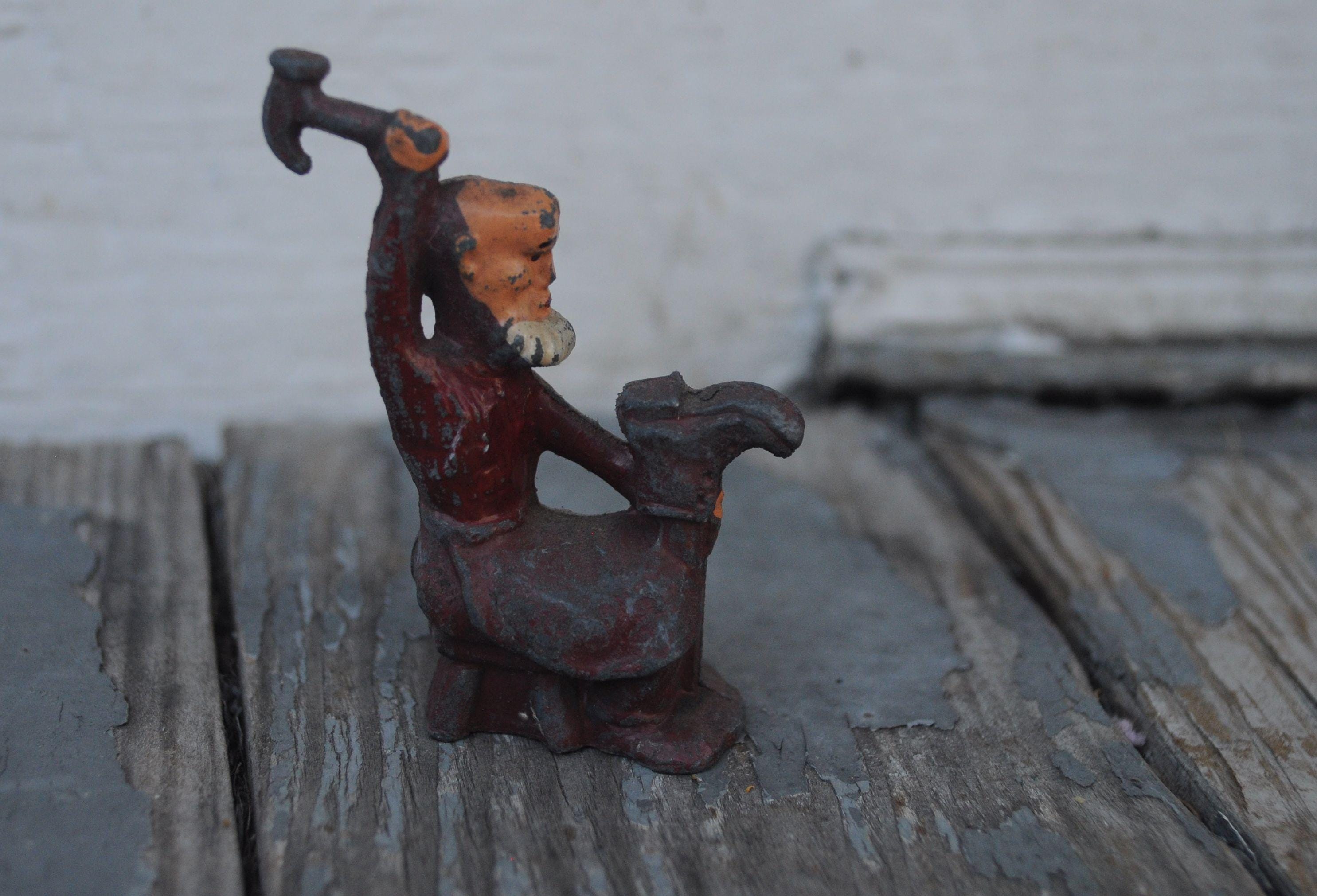gros lot de 100 figurines environ mokalux, metal, plomb anciens