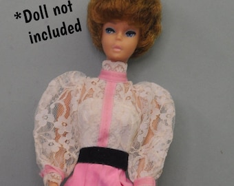 vintage des années 1980 / 1982 - Angel Face Barbie - robe uniquement - robe rose, néo-victorienne, chemisier en dentelle / corsage - magnifique - excellent