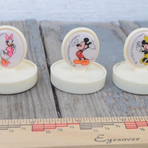Sellos Disney vintage de los años 80, raros, de STAMPOS: Pato Donald, Pato Daisy, Mickey Mouse, Minnie Mouse, Goofie. Retro, raros, lindos y kawaii.