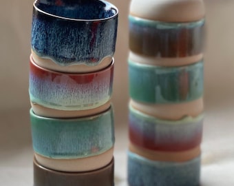 Japanse keramische beker handgemaakt aardewerk met kleurverloop glazuur offee mok cacao ceremonie matcha beker gepersonaliseerde beker
