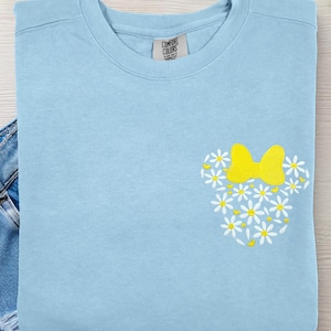 Cute Mouse Ears Bow T-Shirt with Embroidered Daisies - Women&#39;s Top Personalized Embroidered Gifts |Mouse Head Embroidery