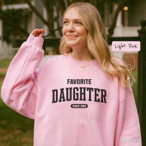 Anpassad favoritdottertröja, personlig dotterpresent från mamma pappa bild 6