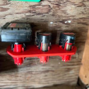 Milwaukee M12 Battery Holder