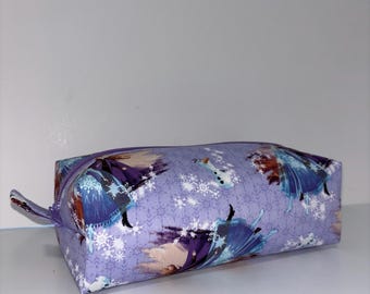 Ice Cold Purple Travel Pouch, Frozen Design