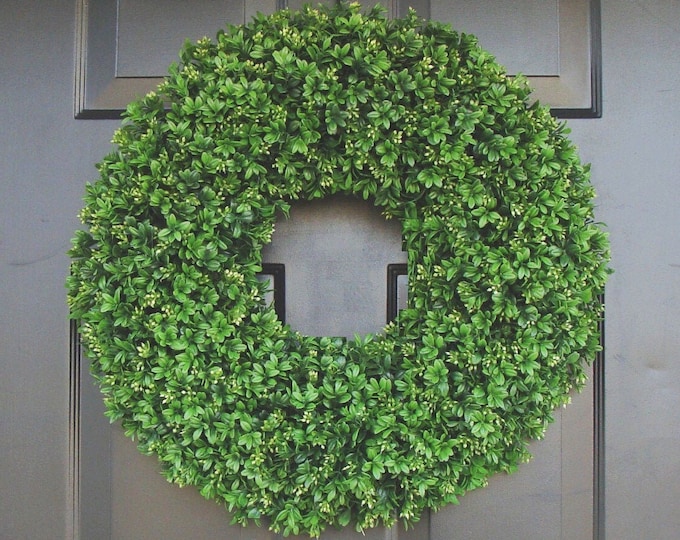 Realistic Artificial Boxwood Wreath-(12 to 30 inch Sizes available)-Summer Wreath- Spring Wreath- Front Door Wreath- Year Round Wreath