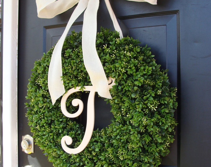 Faux Boxwood Wreath, Monogram Spring Wreath, Outdoor Door Hanging, Fall Wreaths, Spring Decor, Boxwood with Burlap Bow