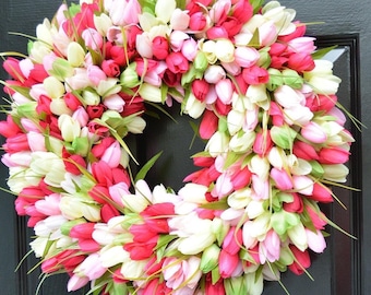Spring Wreath- Tulip Spring Wreath- Summer Wreath- Custom Front Door Wreath- Spring Decor- Easter Decoration- Outdoor Wreath