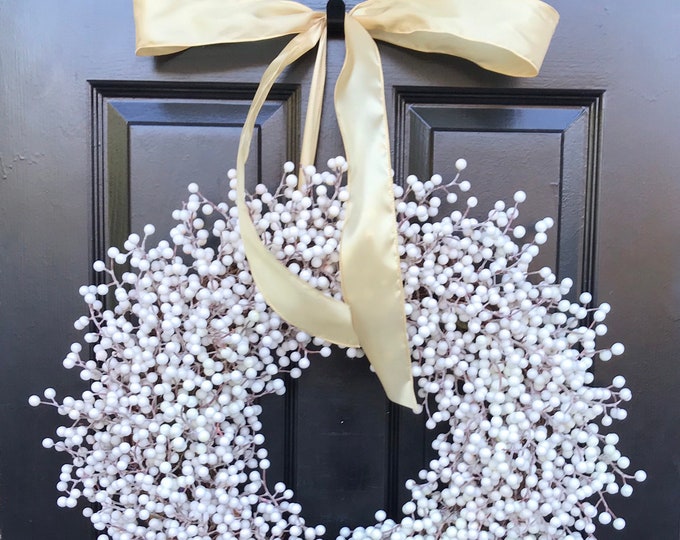Weatherproof White Berry Christmas Wreath: Indoor Outdoor Modern Holiday Decor Everyday Decoration