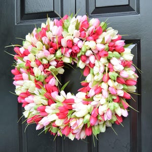 Bestselling Spring Tulip Wreath – Gift for Her, Mothers Day Wreath, Elegant Front Door Decor