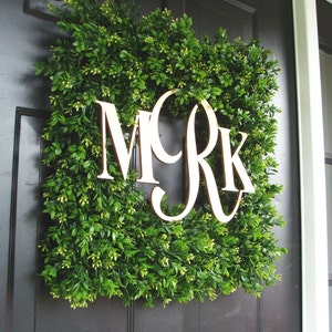 Square Monogram Boxwood Wreath, Boxwood Monogram Wreath, Outdoor Spring Wreath, Housewarming Gift, Wedding Wreath 22 INCH shown