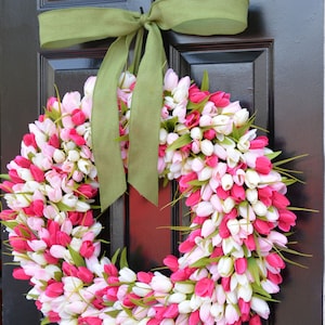 Custom Spring Wreath- Pink Tulip Wreath- Mother&#39;s Day Wreath- Valentine&#39;s Day Wreath