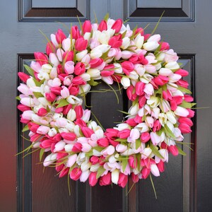 Custom Spring Wreath, Spring Decor, Mother's Day Wreath, Wall Decor, Custom Colors, Spring Decoration The ORIGINAL Tulip Wreath pink/lightpink/white