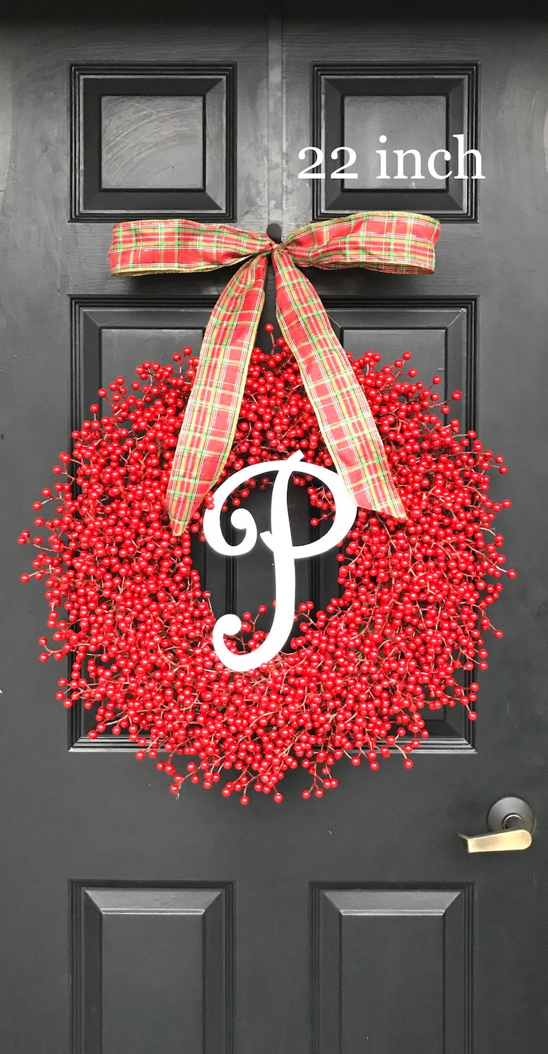 Outdoor Red Berry Christmas Wreath, Weatherproof Berry Christmas Wreaths Durable Winter Wreath, Christmas Wreath for Front Door 12-28 inches image 3