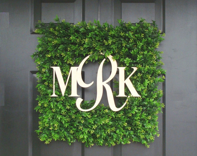 Couples Wedding Gift, Custom Wedding Monogram Wreath, Church Door Decor, Reception Decor, Boxwood Wreath, Wedding Decoration Bride and Groom